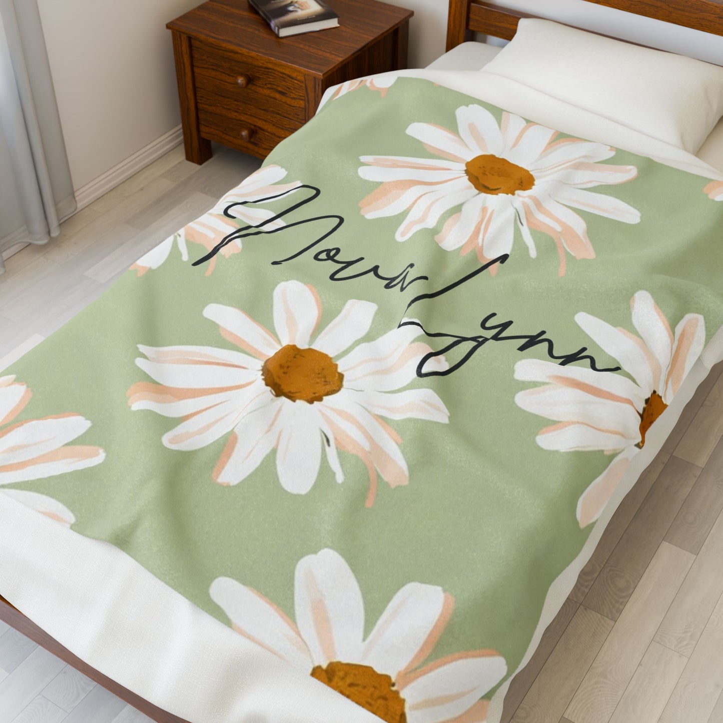 Cozy Floral Plush Blanket, Personalized Throw Blanket for Home, Gift for Her, Wedding Gift, Nursery Decor, Soft and Warm Blanket