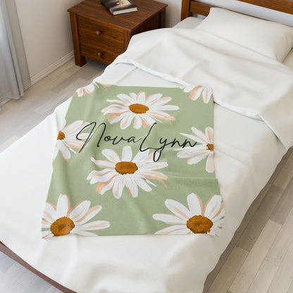 Cozy Floral Plush Blanket, Personalized Throw Blanket for Home, Gift for Her, Wedding Gift, Nursery Decor, Soft and Warm Blanket
