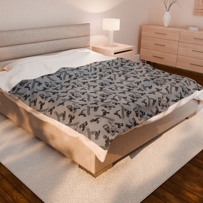 Cozy Velveteen Plush Blanket - Soft, Warm Throw for Home Decor, Gift for Baby Shower, Relaxation, Winter Holiday